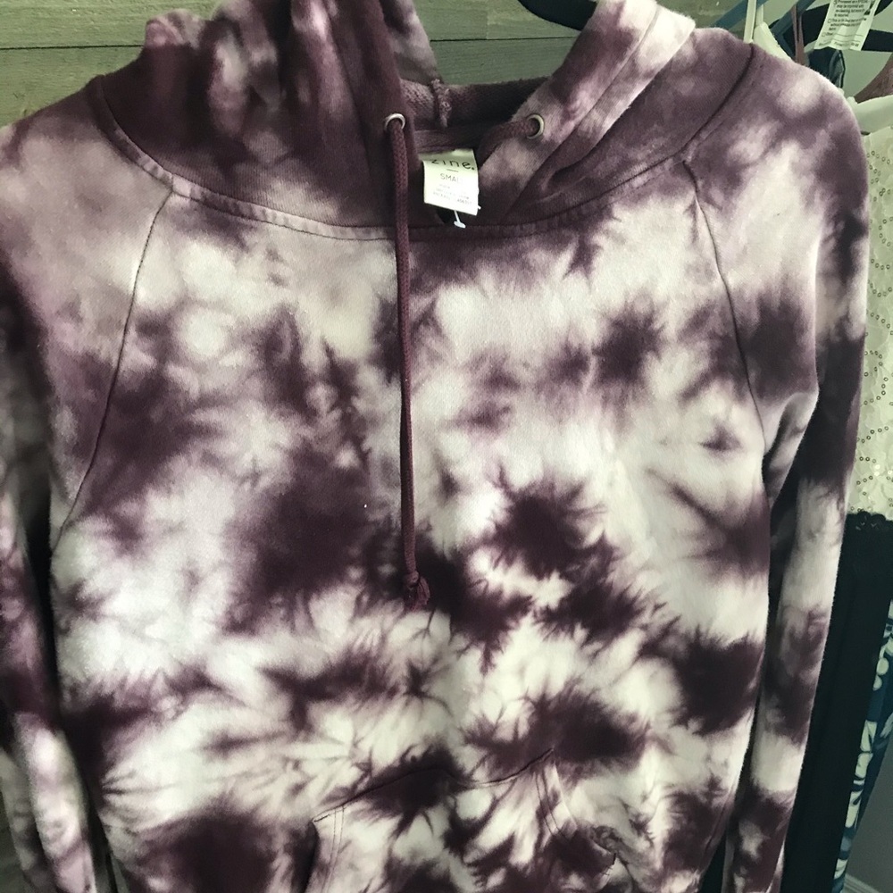 Zine tye dye hoodie small purple